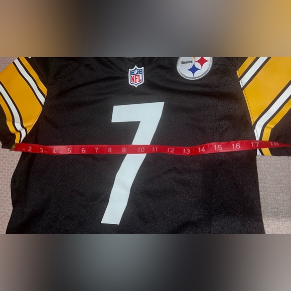 Ladies Medium (on the small side) Steelers jersey- #7- Big Ben Roethlisberger! - Picture 4 of 4